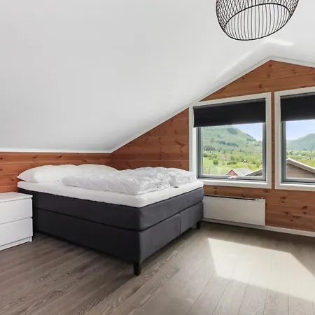 Large In Myrkdalen Leilighet *