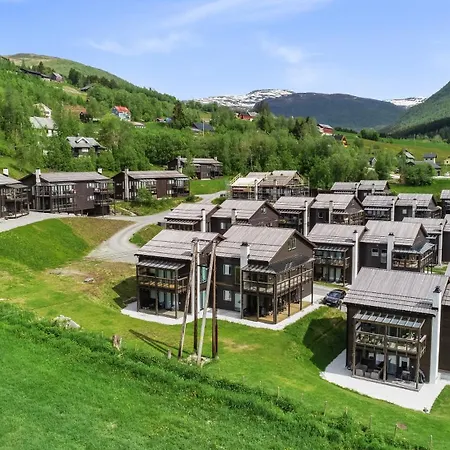 Large In Myrkdalen דירה *